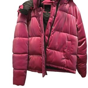 Forever 21 Pink Puffer Jacket - Never Used